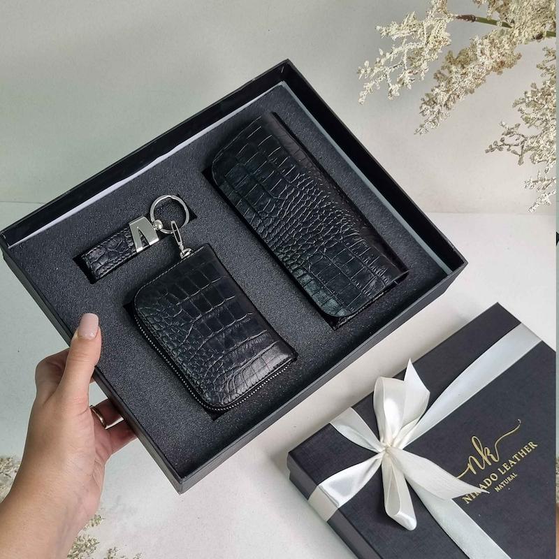 ست هدیه چرمی با کیف عینک مشکی RB19