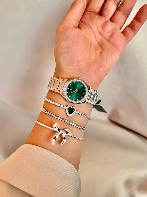 ساعت اورجینال Fitron سبز