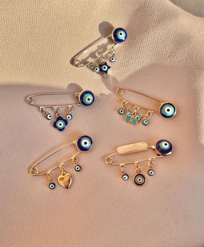 سنجاق سینه میناکاری