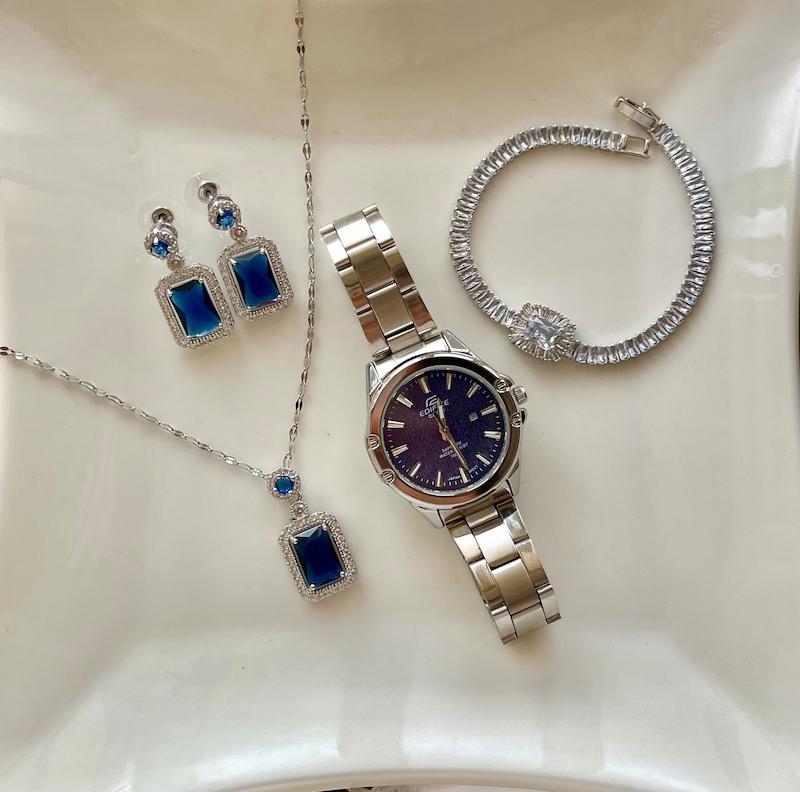 ساعت زنانه کاسیو ادیفایس و آیتم های ست