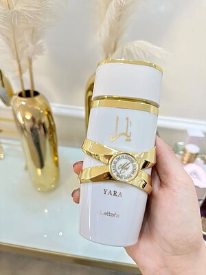 عطر یارا سفید (yara moi)