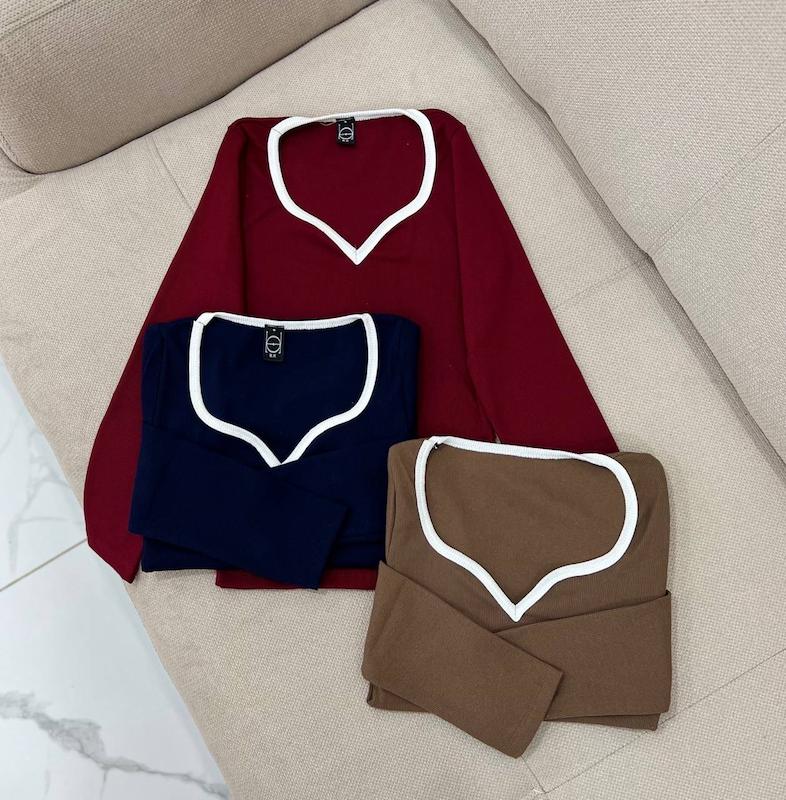 بلوز یقه دلبری