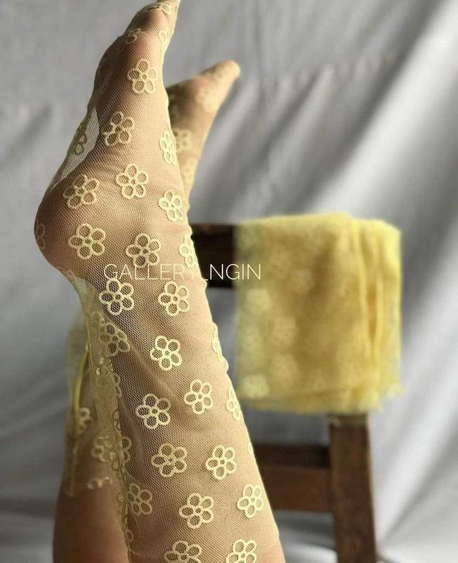 جوراب افتابگردون 
