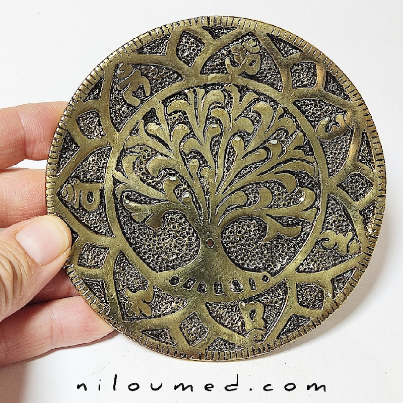 جاعودی و دیوارکوب طلایی با طرح درخت زندگی