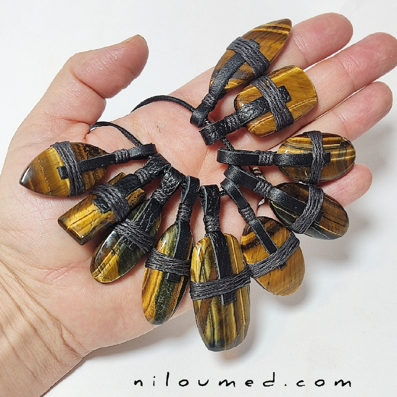 گردنبند چشم ببر سنگ انرژی و نماد ثروت 