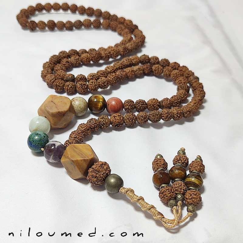 تسبیح رودراکشا و هفت چاکرا پاکسازی چاکراها و محافظ هاله‌ی انرژی و رضایت درونی کد 64