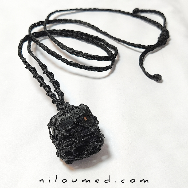 دستبند تورمالین سیاه افغانستان قویترین محافظ کد 107