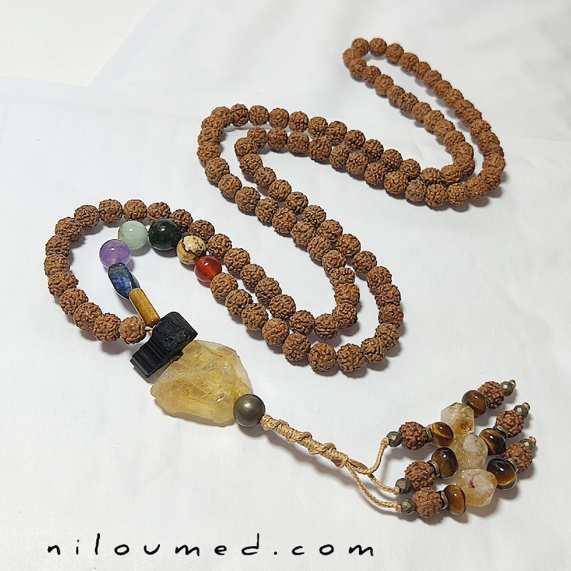 تسبیح رودراکشا و هفت چاکرا پاکسازی چاکراها و محافظ هاله‌ی انرژی کد 125