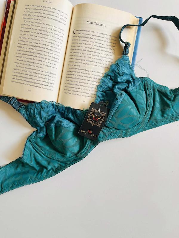 سوتین فنردار 