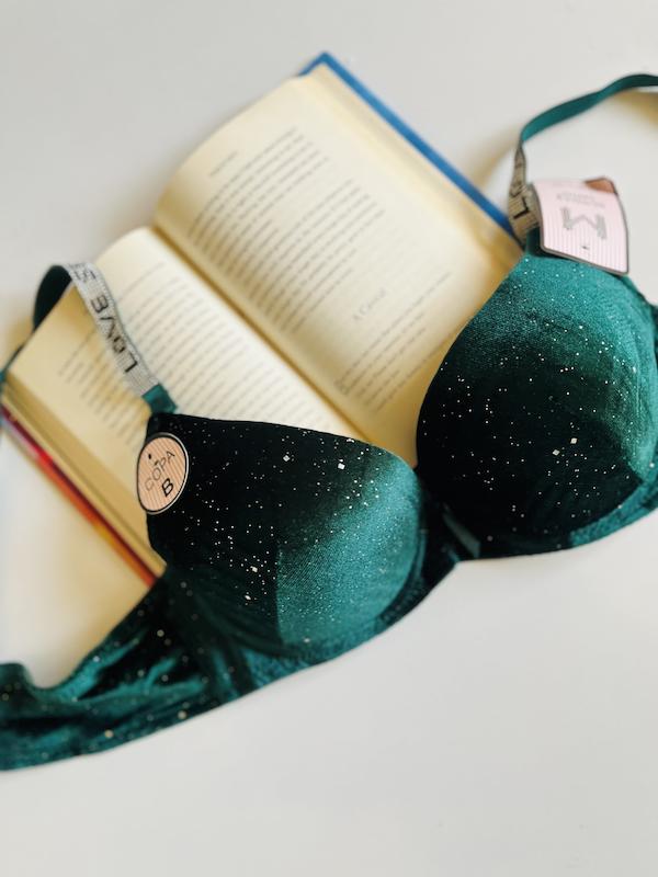 سوتین اسفنجی مخمل