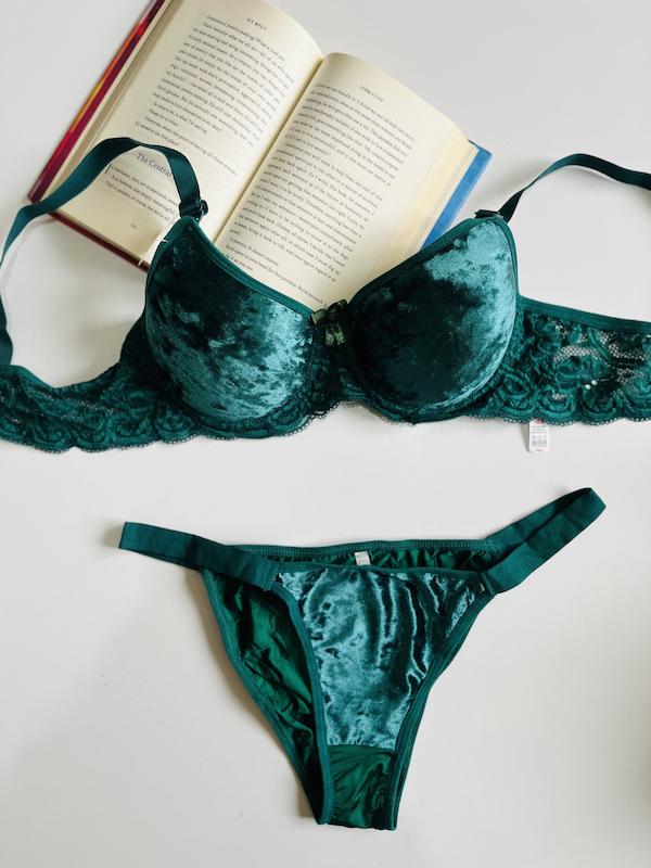 ست اسفنجی سوی