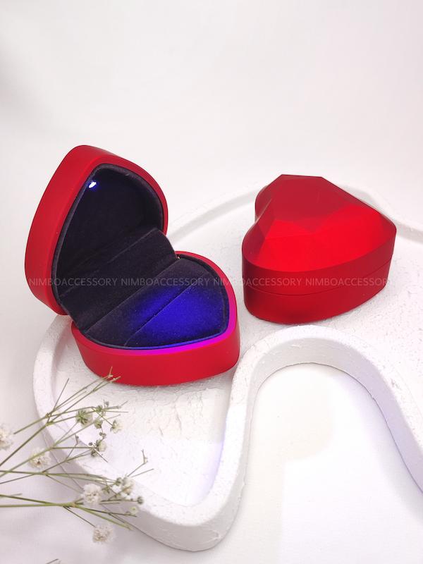 جعبه انگشتر LED دار 390