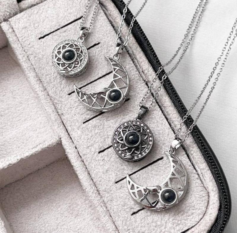 ست گردنبند ماه صد زبان