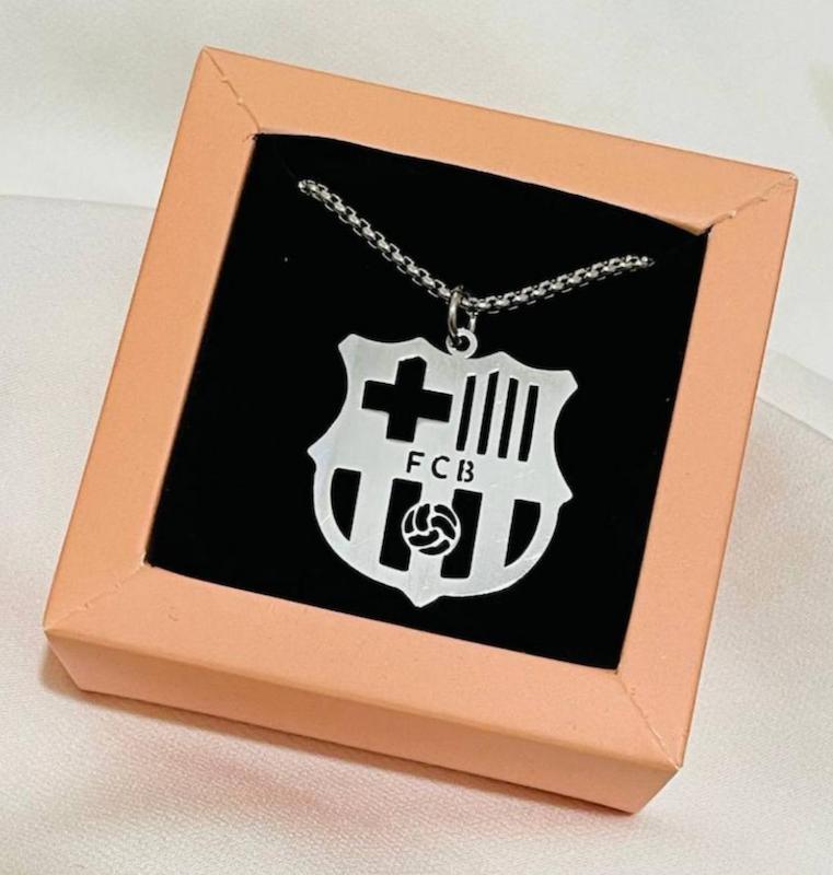 گردنبند فوتبالی بارسا
