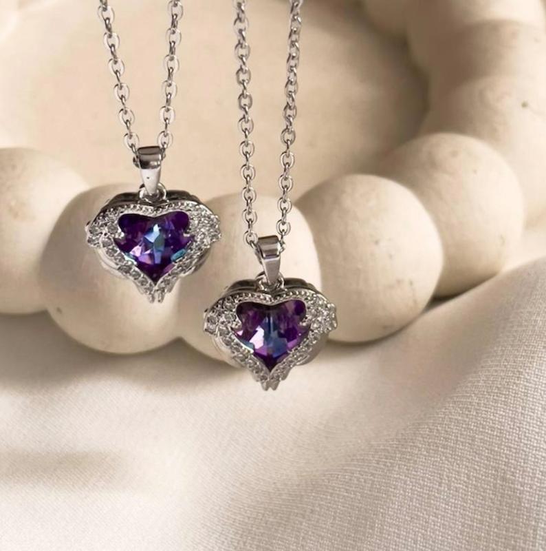 گردنبند قلب نگین دار💎