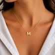 آویز طلا حرف M