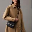 کیف دوشی زنانه کلوین کلاین Calvin Klein 