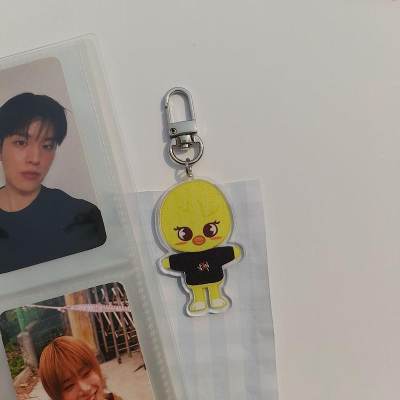آویز اسکیزو straykids 