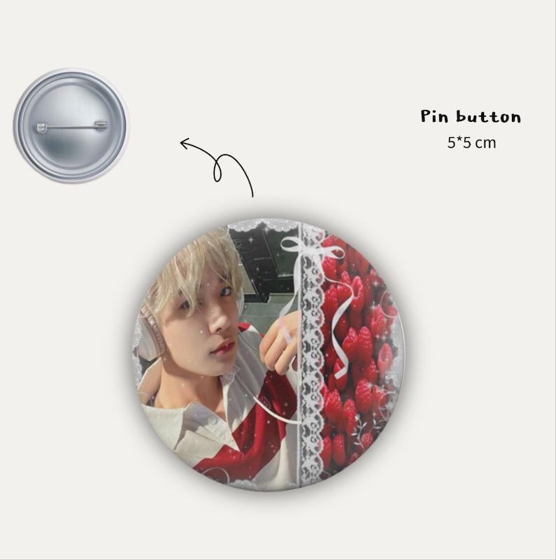 Heeseung strawberry pin button 🍓