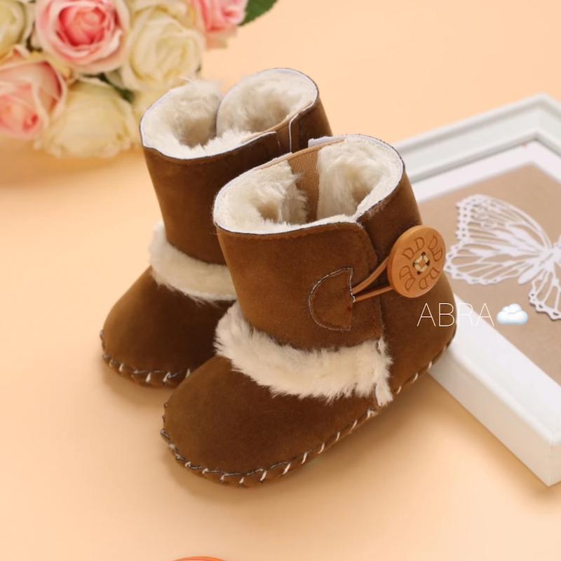 718_ بوت وارداتی مدل برشکا