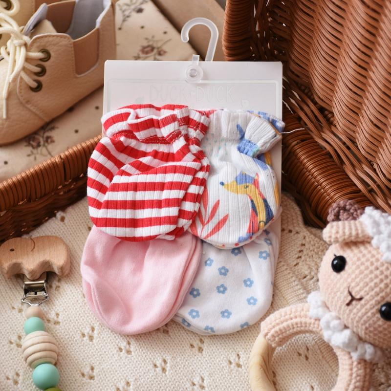 ست 4تایی دستکش نوزادی