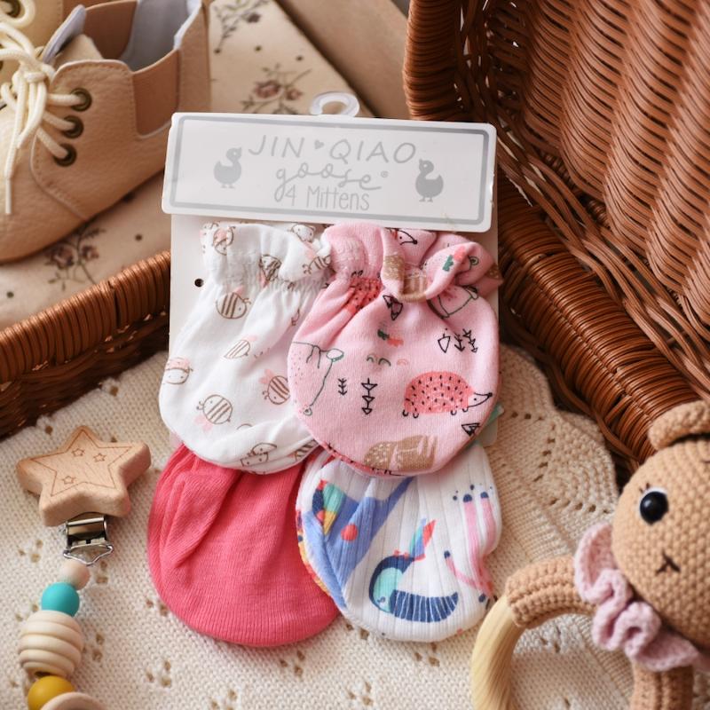 ست 4تایی دستکش نوزادی