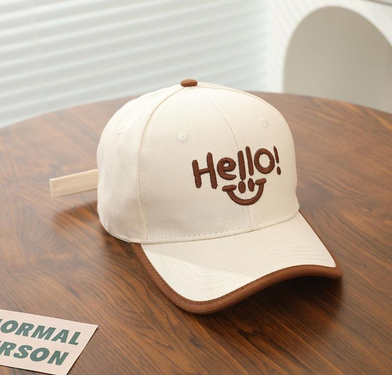 کلاه لبخند Hello کد B203