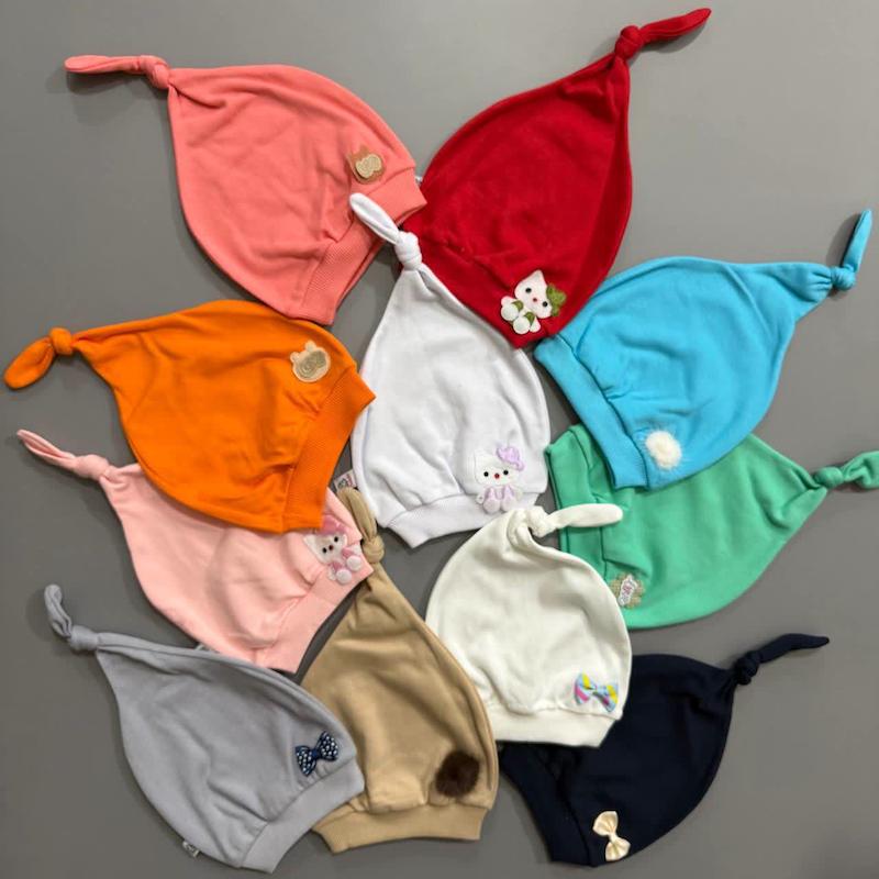 کلاه شیپوری استیکردار