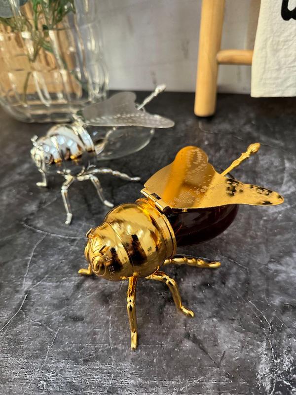 ظرف عسل زنبوری همراه با قاشق