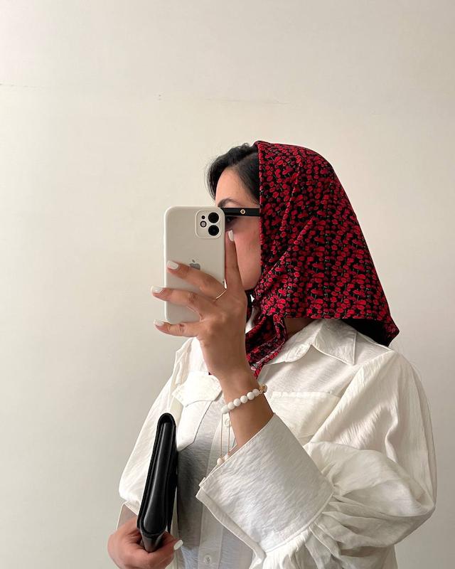 مینی اسکارف Red Flower