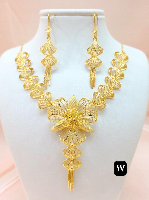 گردنبند پنجشیر نقره ابکاری طلا 