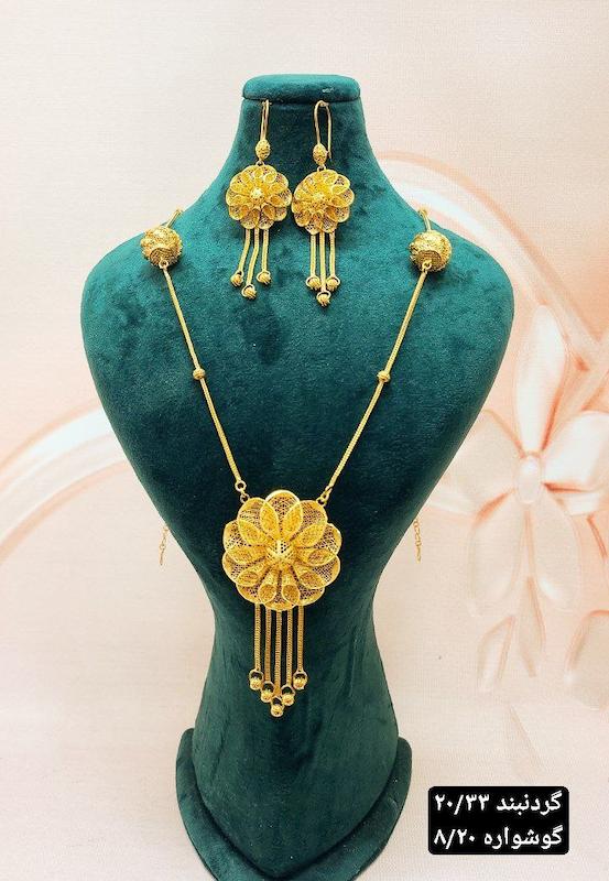 گردنبند نقره اویز نمادار طرح گل