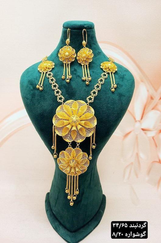 گردنبند نقره اویز نمادار طرح گل