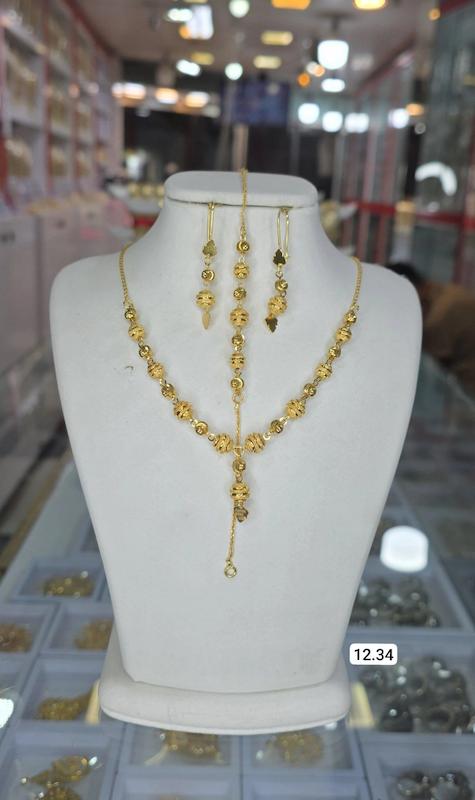 گردنبند گوی تراش نقره ابکاری طلا