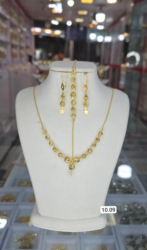 گردنبند گوی تراش نقره ابکاری طلا