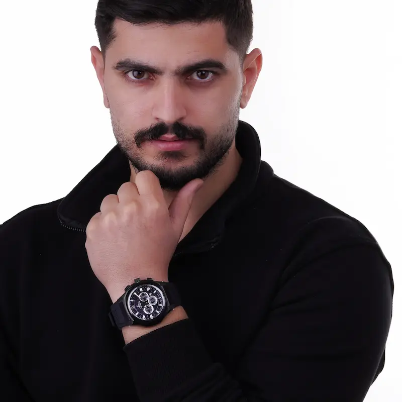 ساعت مردانه, بلک کرونو فورس, ساعت کرونوگراف, ساعت اسپرت, بند رابر, استایل مردانه, ساعت مشکی, هدیه مردانه, روز مرد, ولنتاین