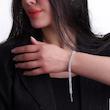 دستبند نقره زنانه نگین‌دار مجلسی شمیم سیلور101501