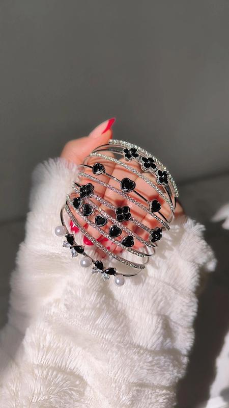 بنگل جواهری مشکی🖤🦢