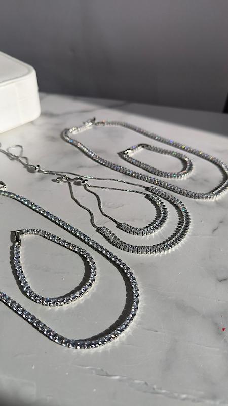 دستبند تنیسی🤍🥰