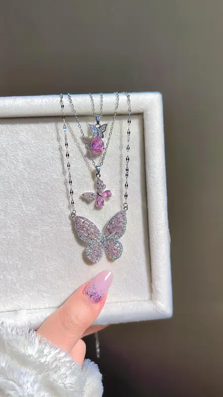 گردنبند پروانه صورتی🩷🦋