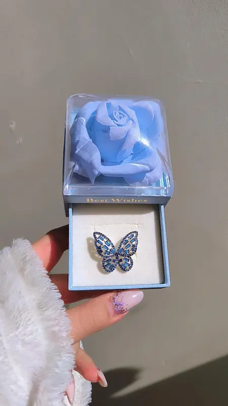 باکس گل رز آبی💙