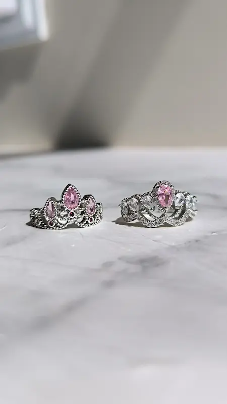 انگشترای تاج👑🩷