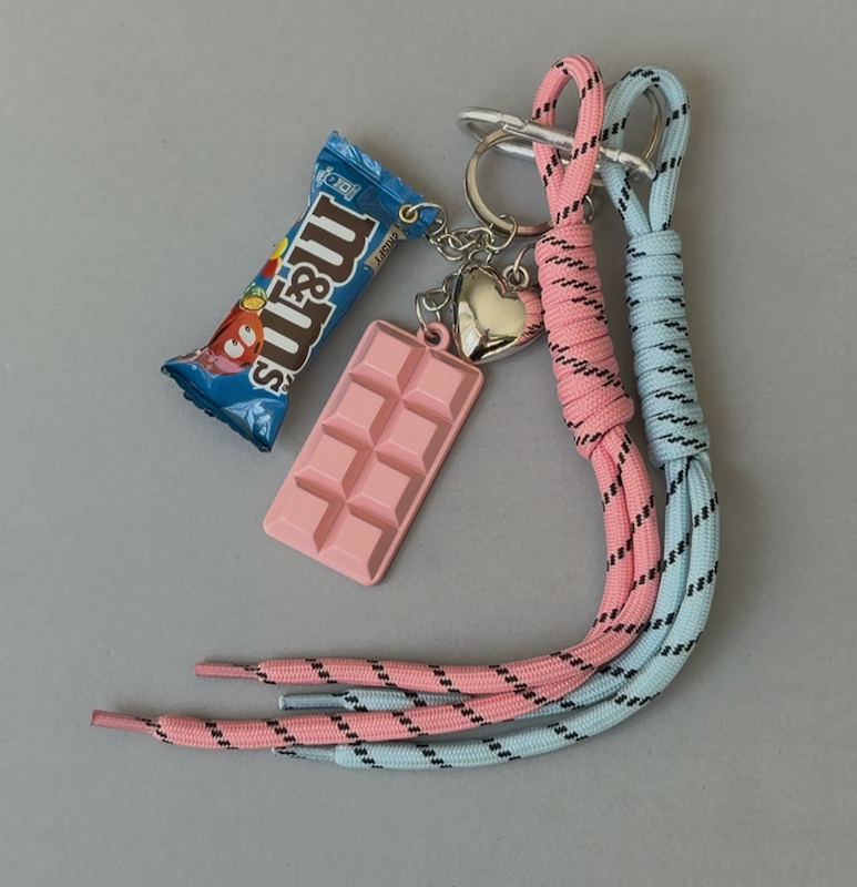 چارم شکلات و m & m