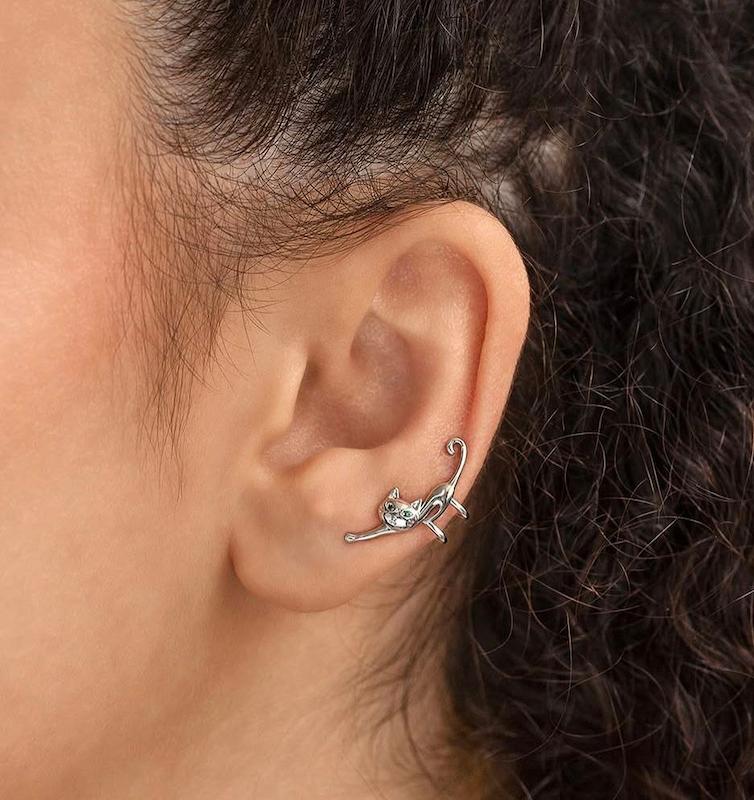 ایرکاف گربه خمیازه کش