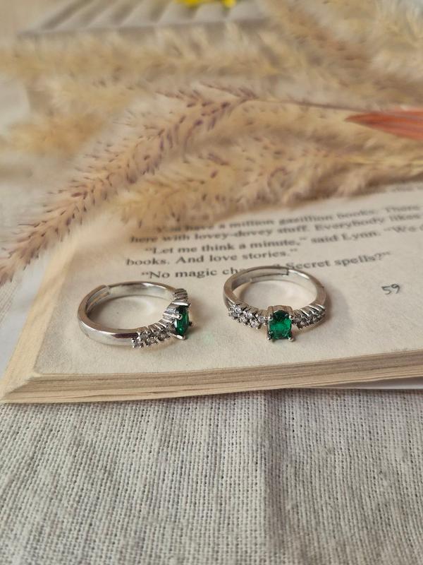 انگشتر جواهری فری سایز سبز بیضی