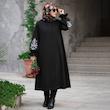 مانتو بلند و پوشیده مازراتی عبا زنانه مانتو آستین عروسکی و گلدوزی 