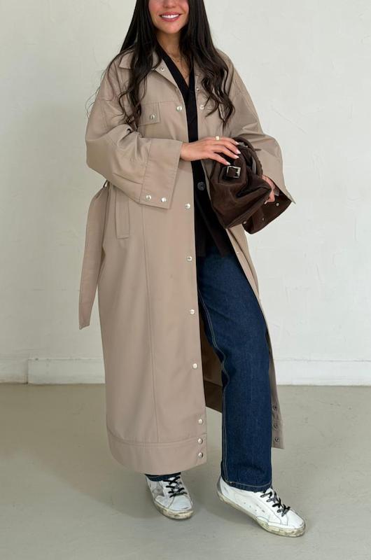 ترنچ کت کرم