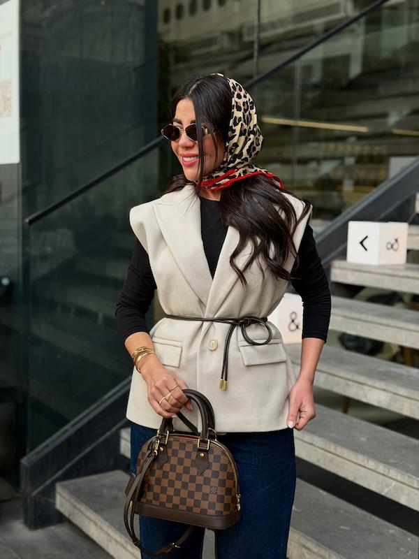 وست زنانه نوا