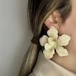گوشواره گل طرح زارا