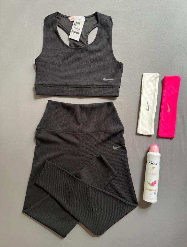 ست نیمتنه و لگ